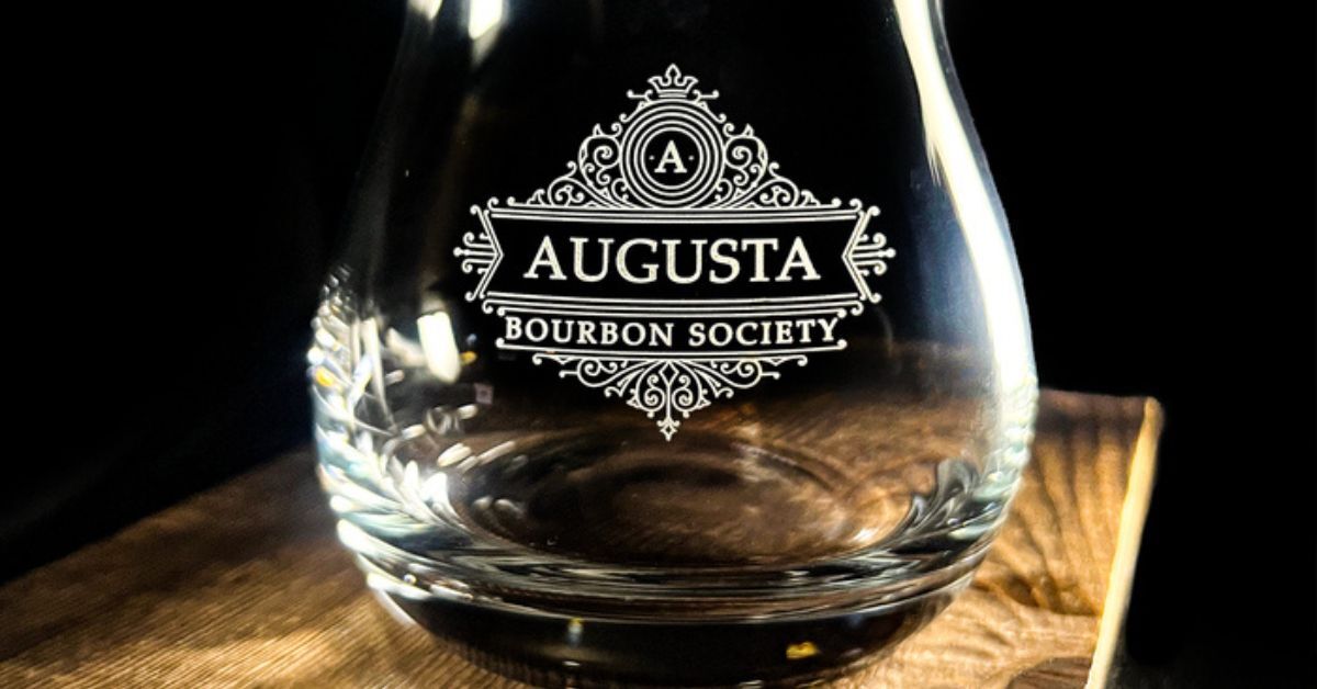 Why Bulk Glencairn Glasses Are Ideal for Whiskey Brands