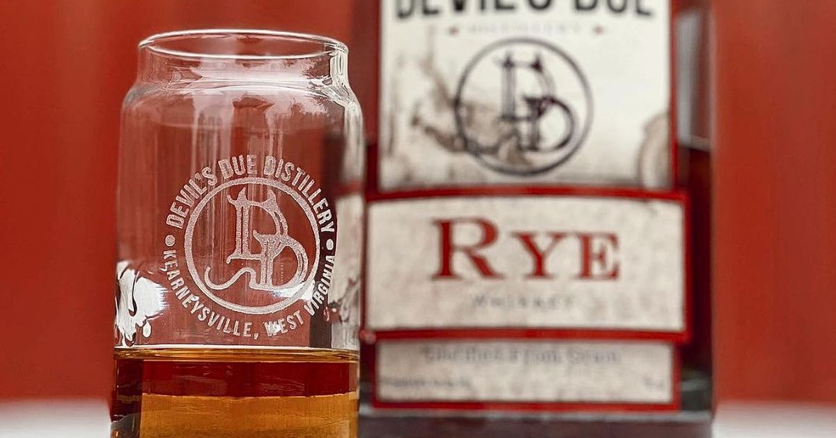 How Custom Glassware Strengthens Distillery Brand Identity
